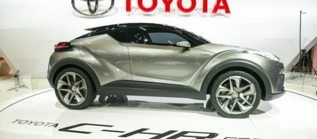 C-HR Concept, protótipo “vencido” que está no estande da Toyota; versão comercial já é vendida até em Portugal, desde setembro C-HR Concept, protótipo “vencido” que está no estande da Toyota; versão comercial já é vendida até em Portugal, desde setembro