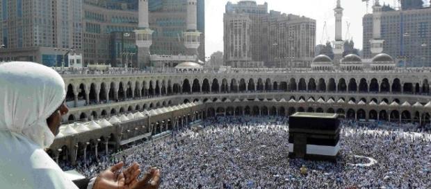 El islam casi alcanzará al cristianismo en número de creyentes El islam casi alcanzará al cristianismo en número de creyentes