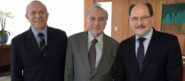 Eliseu Padilha (Ministro-chefe da Casa Civil), presidente Michel Temer e o governador Sartori Eliseu Padilha (Ministro-chefe da Casa Civil), presidente Michel Temer e o governador Sartori