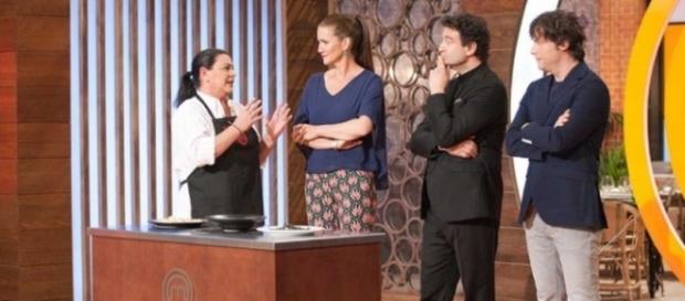María del Monte abandona MasterChef Celebrity por presión María del Monte abandona MasterChef Celebrity por presión