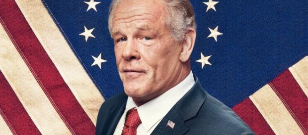 Nick Nolte interpreta Richard Graves, presidente USA della serie "Graves" Nick Nolte interpreta Richard Graves, presidente USA della serie "Graves"