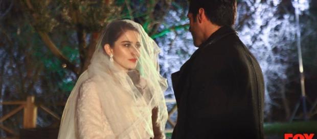 Serkan e Ozge convoleranno a nozze secondo un giornale turco Serkan e Ozge convoleranno a nozze secondo un giornale turco