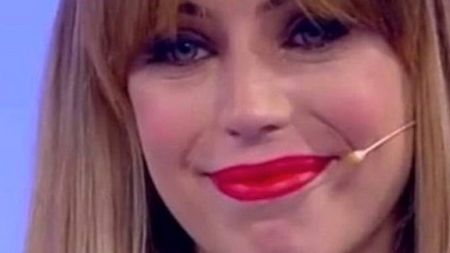 Alessia Cammarota al trono di Uomini e Donne