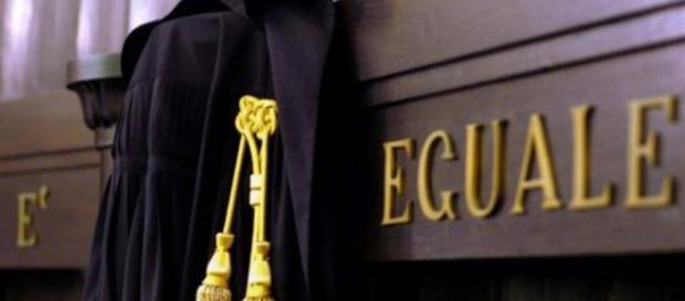 Giudice del Tribunale di Tempio Pausania ai domiciliari per corruzione Giudice del Tribunale di Tempio Pausania ai domiciliari per corruzione