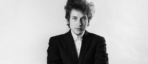 BOB DYLAN CONQUISTA IL NOBEL PER LA LETTERATURA - MAM-E - mam-e.it