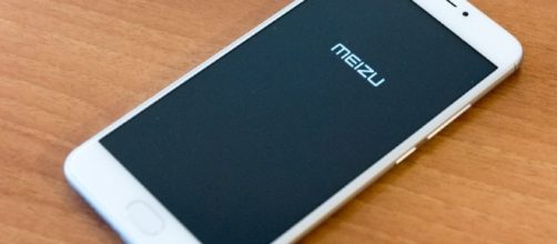 Meizu verso uno smartphone completamente border-less
