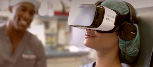 La società AppliedVR crea scenari virutali per aiutare i pazienti sottoposti a dolore