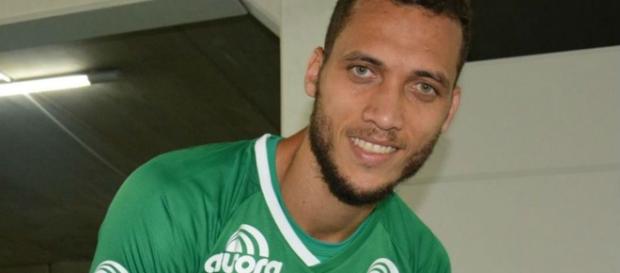 CBF envia equipamento à Colômbia para ajudar Neto CBF envia equipamento à Colômbia para ajudar Neto