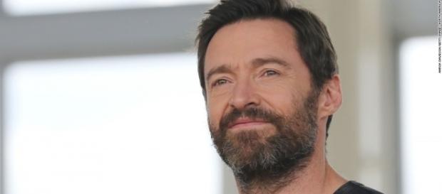 Hugh Jackman to the rescue Bondi Beach Hugh Jackman to the rescue Bondi Beach
