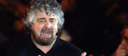 Beppe Grillo annuncia una grande manifestazione del M5S entro il 24 gennaio
