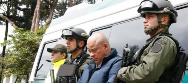 Después de 10 años de luchar contra el narcotráfico el problema continúa. Después de 10 años de luchar contra el narcotráfico el problema continúa.