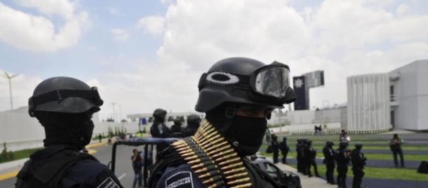 El Ejercito no es la Policía de México El Ejercito no es la Policía de México