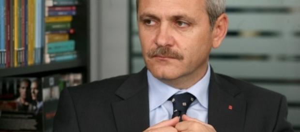 Liviu Dragnea iese la ATAC deși încă nici nu s-a uscat bine tușul pe BULETINELE DE VOT Liviu Dragnea iese la ATAC deși încă nici nu s-a uscat bine tușul pe BULETINELE DE VOT