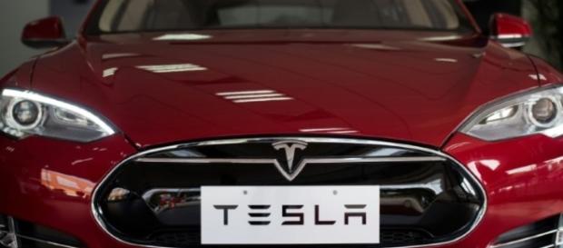 Nouveau couac pour les voitures Tesla - Libération - liberation.fr Nouveau couac pour les voitures Tesla - Libération - liberation.fr