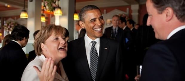 Und ich sage euch: Es gibt in der Welt immer noch jede Menge Schwarzkünstler und Hexen... Official White House Photo, public domain Und ich sage euch: Es gibt in der Welt immer noch jede Menge Schwarzkünstler und Hexen... Official White House Photo, public domain