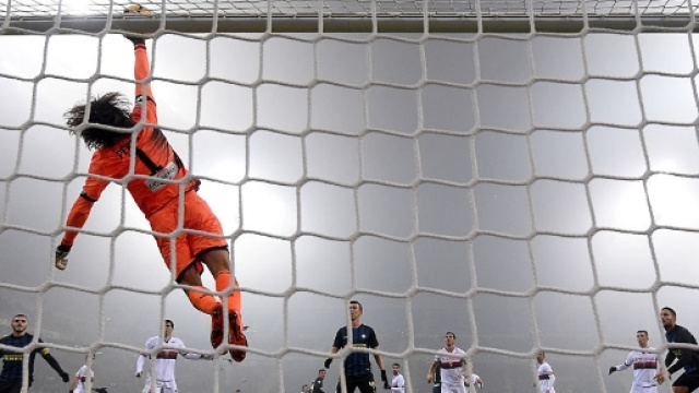 VIDEO Serie A, Inter-Genoa 2-0: Pioli sorride coi gol di Brozovic ... - mediagol.it