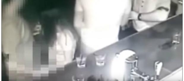 Casal não se incomodou com os 'vizinhos' Casal não se incomodou com os 'vizinhos'