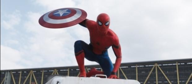 Critique de Captain America : Civil War réalisé par Anthony et Joe ... - geeksandcom.com Critique de Captain America : Civil War réalisé par Anthony et Joe ... - geeksandcom.com