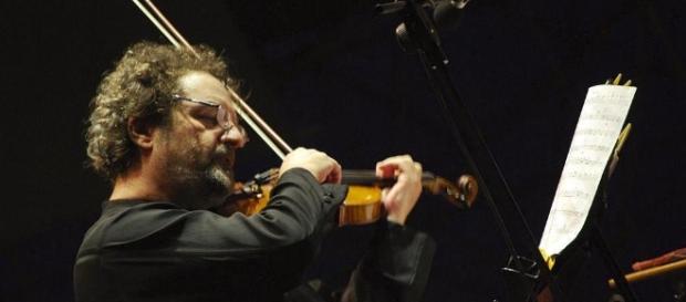 Ginevra, violino costosissimo rubato su un treno Ginevra, violino costosissimo rubato su un treno