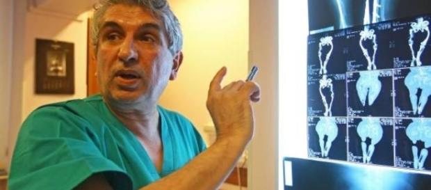 http://www.rfi.ro/social-86940-chirurgul-gheorghe-burnei-uneori-ti-e-frica-sa-intri-sala-de-operatie http://www.rfi.ro/social-86940-chirurgul-gheorghe-burnei-uneori-ti-e-frica-sa-intri-sala-de-operatie