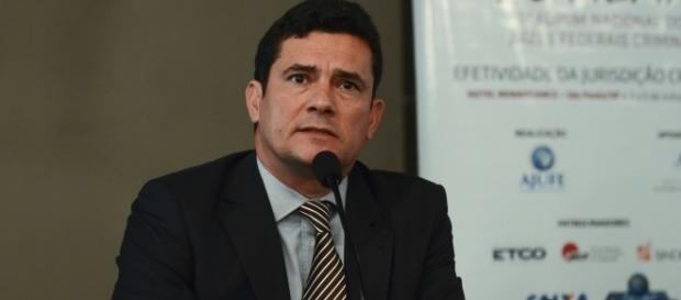 Moro perdeu a paciência com advogado de Lula (Foto: Rovena Rosa/Agência Brasil) Moro perdeu a paciência com advogado de Lula (Foto: Rovena Rosa/Agência Brasil)
