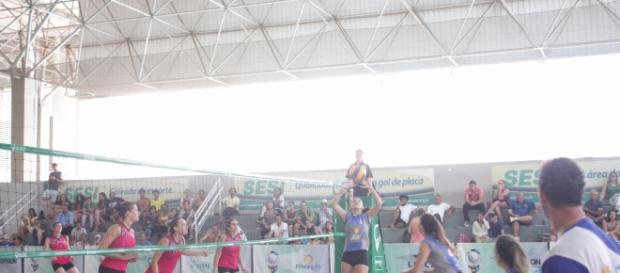 Olimpo e Jaó em jogo válido pela 4ª etapa da Liga Goiana de Vôlei 2016 Olimpo e Jaó em jogo válido pela 4ª etapa da Liga Goiana de Vôlei 2016
