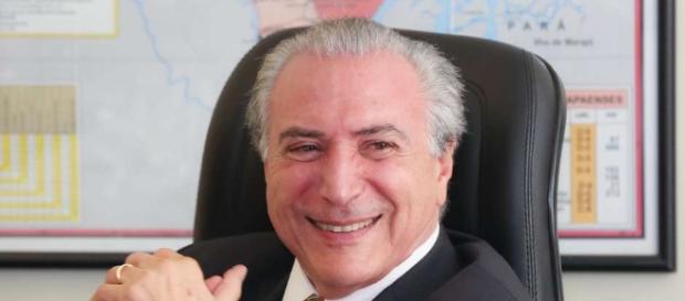 Temer está feliz com aprovação da PEC dos gastos públicos Temer está feliz com aprovação da PEC dos gastos públicos