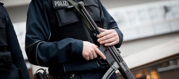 Terror in Europa: Polizei in Nordrhein-Westfalen rüstet auf - rp-online.de Terror in Europa: Polizei in Nordrhein-Westfalen rüstet auf - rp-online.de