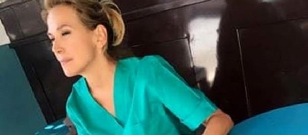 Barbara D'Urso torna nella fiction la Dottoressa Giò e si prepara per Sanremo 2018? Barbara D'Urso torna nella fiction la Dottoressa Giò e si prepara per Sanremo 2018?