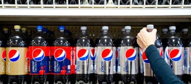 De acordo com informações, a Pepsi possui alto índice de substâncias consideradas cancerígenas. De acordo com informações, a Pepsi possui alto índice de substâncias consideradas cancerígenas.
