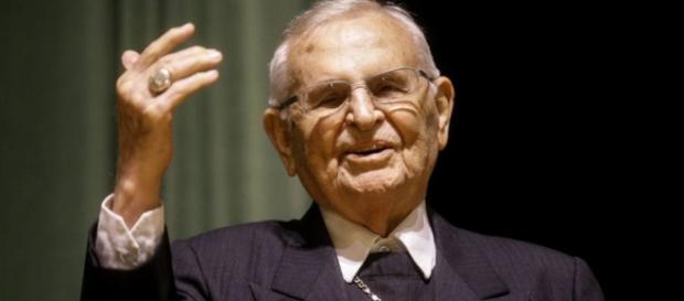 Morre Dom Paulo Evaristo Arns, Arcebispo Emérito de São Paulo Morre Dom Paulo Evaristo Arns, Arcebispo Emérito de São Paulo