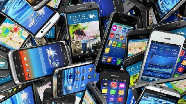 Gli 8 migliori smartphone di dicembre 2016 a pochi giorni da Natale e Capodanno 2017