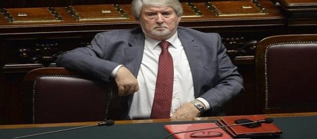 Il Ministro del Lavoro, Giuliano Poletti Il Ministro del Lavoro, Giuliano Poletti