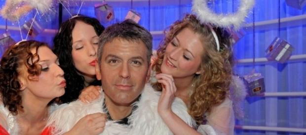 Madame Tussauds: George Clooney als Weihnachtsmann in Berlin ... - tagesspiegel.de Madame Tussauds: George Clooney als Weihnachtsmann in Berlin ... - tagesspiegel.de