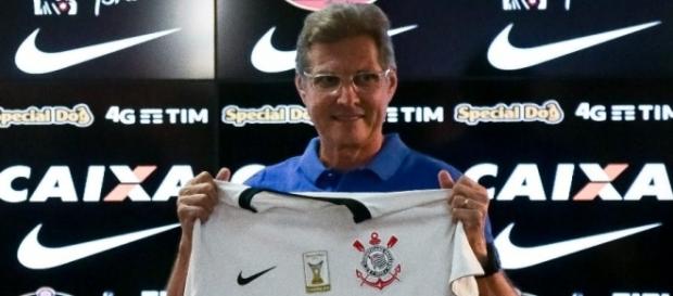 Oswaldo de Oliveira é demitido do Corinthians Oswaldo de Oliveira é demitido do Corinthians