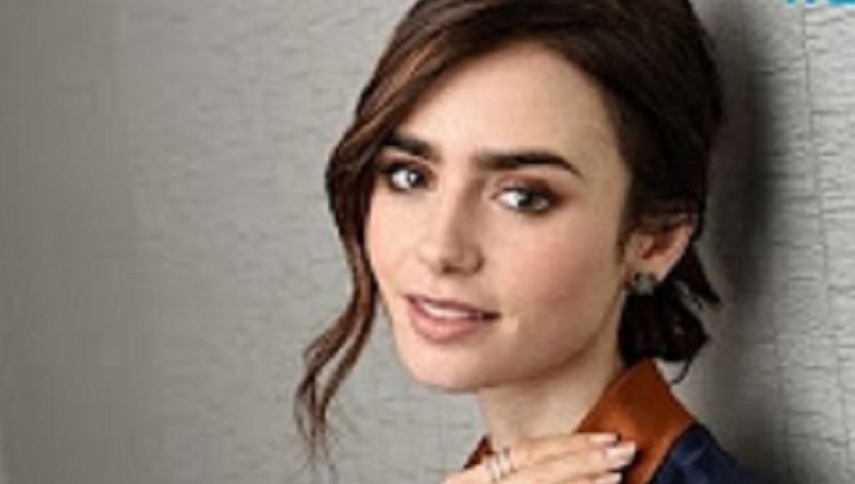 Lily Collins Weight Loss Shocks In To The Bone Comedy On Anorexia Eating Disorders