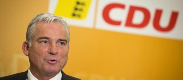 Baden-Württembergs Innenminister verlangt strengere Kontrollen. (Fotoverantw./URG Suisse: Blasting.News Archiv) Baden-Württembergs Innenminister verlangt strengere Kontrollen. (Fotoverantw./URG Suisse: Blasting.News Archiv)