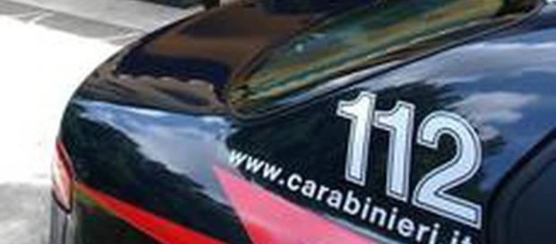 Carabiniere si uccide con la pistola d'ordinanza davanti alla caserma di Battipaglia Carabiniere si uccide con la pistola d'ordinanza davanti alla caserma di Battipaglia