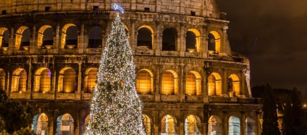 How we celebrate Christmas in Italy - walksofitaly.com How we celebrate Christmas in Italy - walksofitaly.com