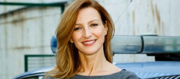 Un Posto Al Sole, anticipazioni dicembre 2016: Giovanna Landolfi. Un Posto Al Sole, anticipazioni dicembre 2016: Giovanna Landolfi.
