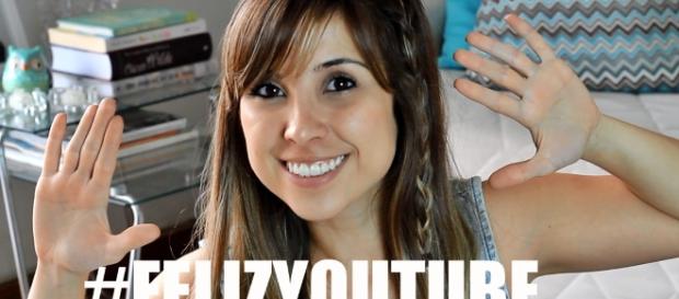 Carina Fragozo é uma das principais youtubers do ramo. Carina Fragozo é uma das principais youtubers do ramo.