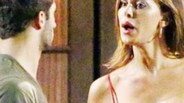 Belen e Stefano Sala: lo scatto fa ingelosire Iannone - today.it