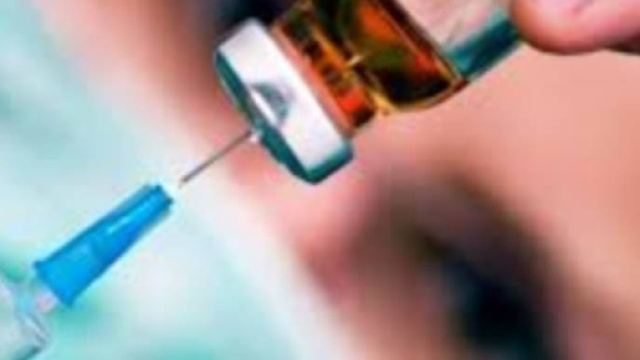 Meningite in Toscana: la malattia si abbatte anche su persone vaccinate.