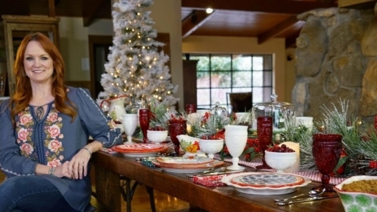exclusive interview the pioneer woman ree drummond talks christmas fame video - Pioneer Woman Christmas exclusive interview the pioneer woman ree drummond talks christmas fame video - Pioneer Woman Christmas