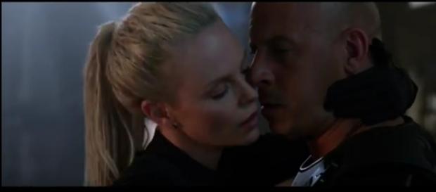 Cipher (Charlize Theron) et Dom (Vin Diesel) dans Fast and Furious 8 Cipher (Charlize Theron) et Dom (Vin Diesel) dans Fast and Furious 8