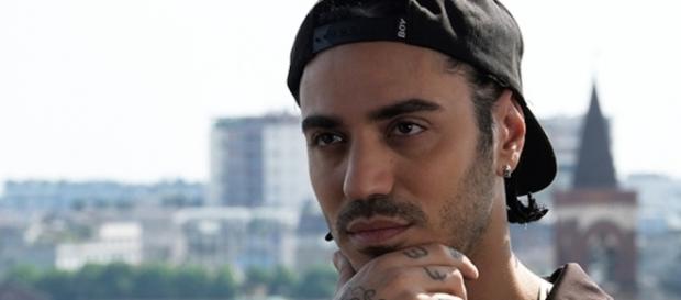 Marracash, l'estate scorsa ha pubblicato 'Santeria' assieme a Guè Pequeno. Marracash, l'estate scorsa ha pubblicato 'Santeria' assieme a Guè Pequeno.