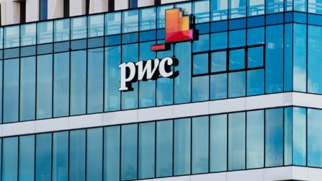 PwC Report: While Fintech Disrupts Banks, the Blockchain Disrupts