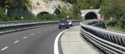 Autostrade Italia: il business da 800 mila euro al mese.