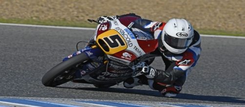 Fenati in sella alla sua Honda durante i test di Jerez