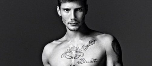 Stefano De Martino ritratto in fotografia